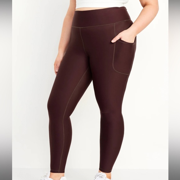 Old Navy Active Powersoft Leggings w/ Side Pockets - Picture 2 of 7